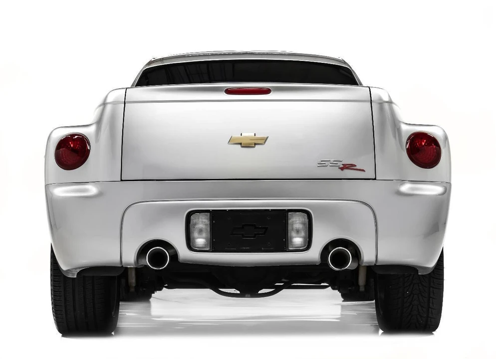 2004 Chevrolet SSR - Image 8 of 12
