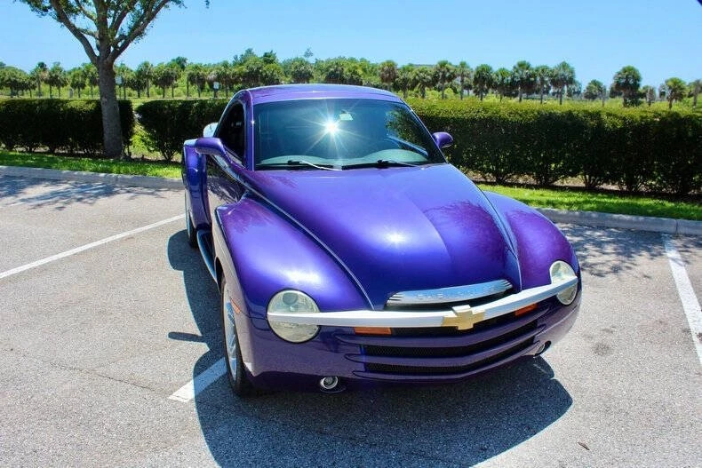 2004 Chevrolet SSR - Image 23 of 31