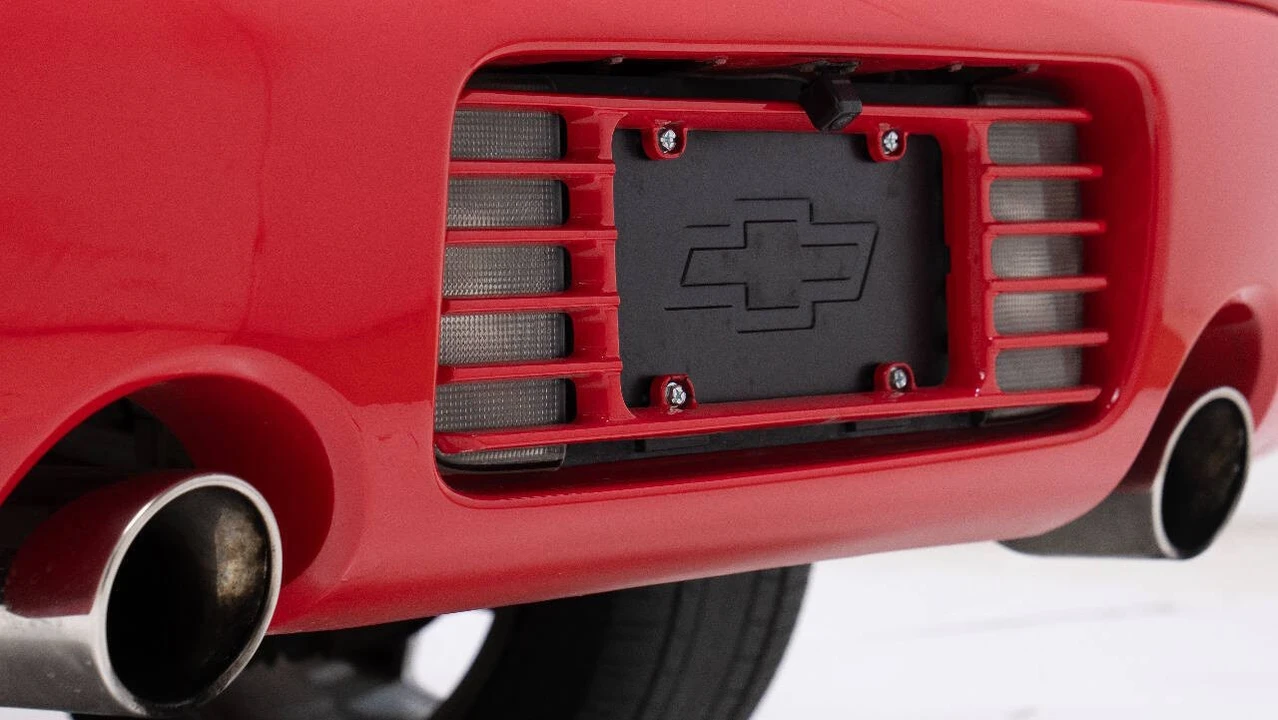 2004 Chevrolet SSR - Image 13 of 21