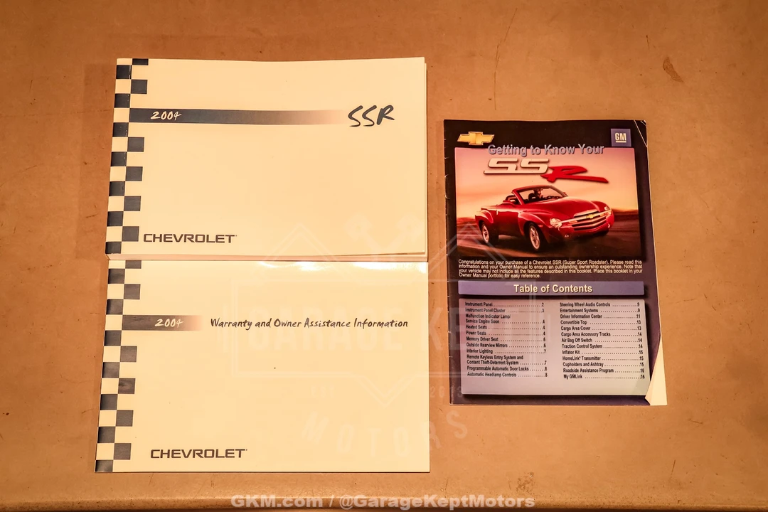 2004 Chevrolet SSR - Image 16 of 18