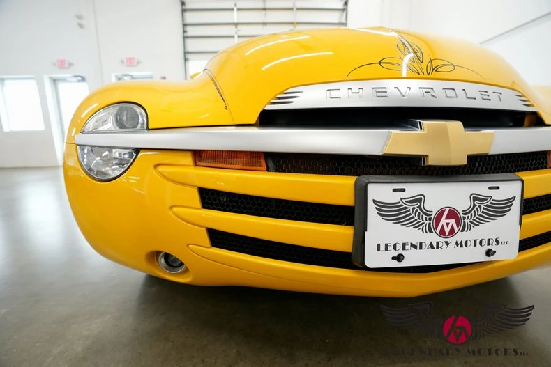 2004 Chevrolet SSR - Image 10 of 31