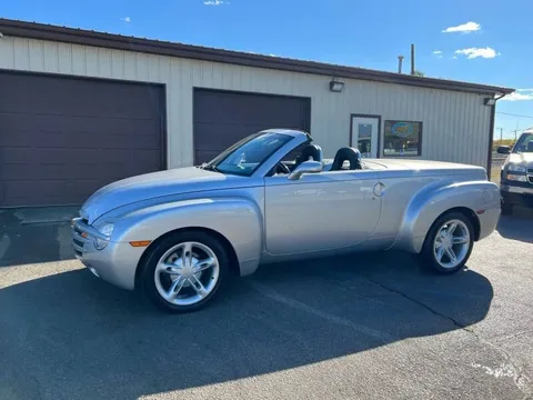 2004 Chevrolet SSR LS