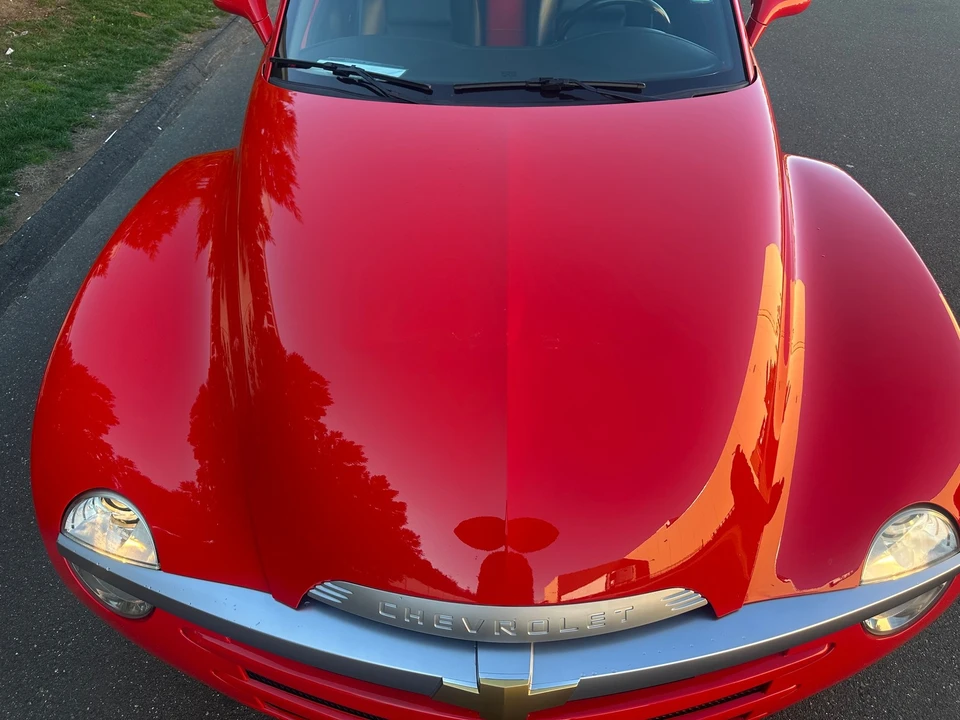 2004 Chevrolet SSR - Image 15 of 31