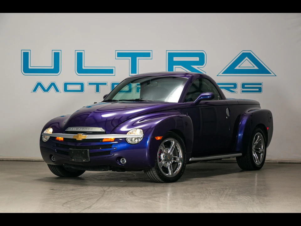 2004 Chevrolet SSR - Image 19 of 21