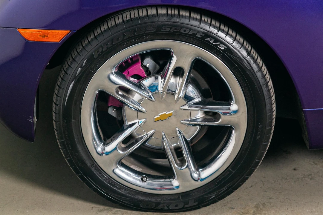 2004 Chevrolet SSR - Image 20 of 31