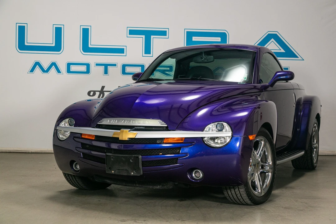 2004 Chevrolet SSR - Image 5 of 21