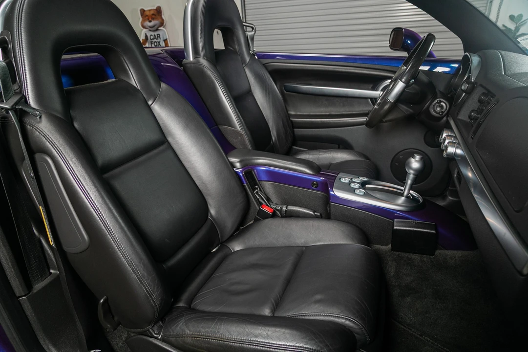 2004 Chevrolet SSR - Image 14 of 21