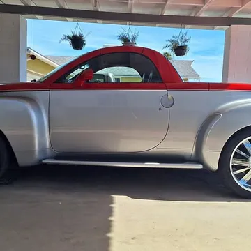 2004 Chevrolet SSR Roadster