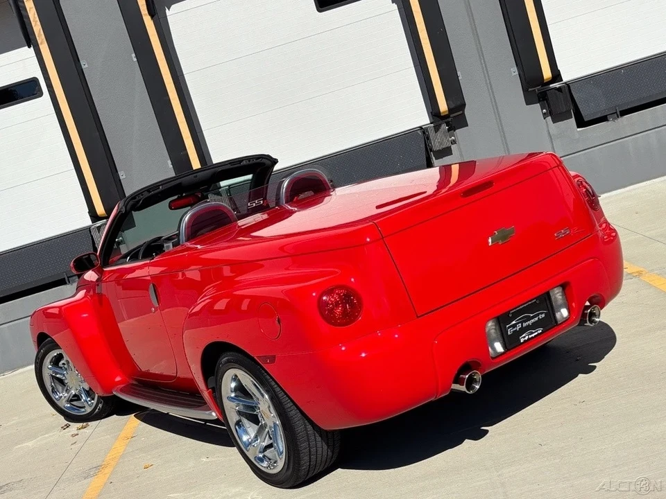 2004 Chevrolet SSR - Image 21 of 21
