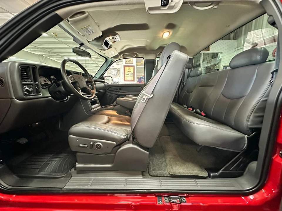 2004 Chevrolet Silverado 1st Gen - Image 17 of 21