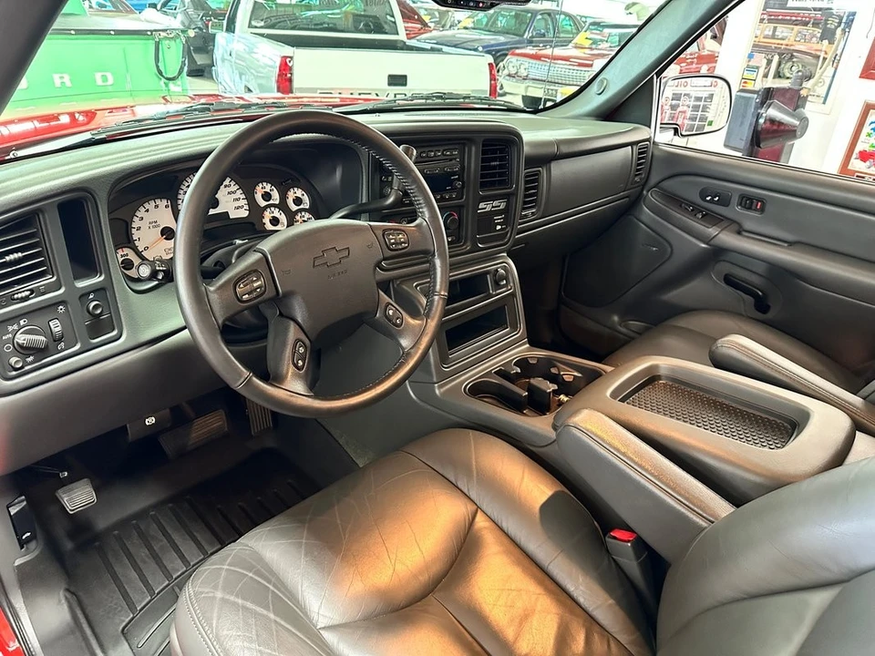 2004 Chevrolet Silverado 1st Gen - Image 19 of 21