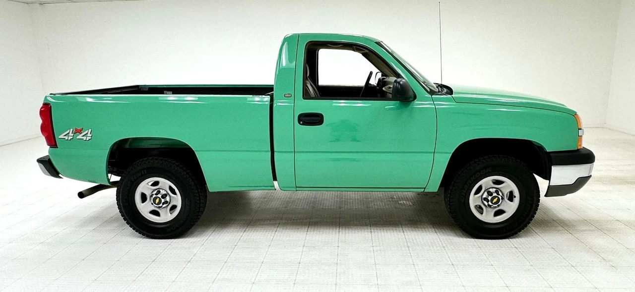 2004 Chevrolet Silverado 1st Gen - Image 6 of 12