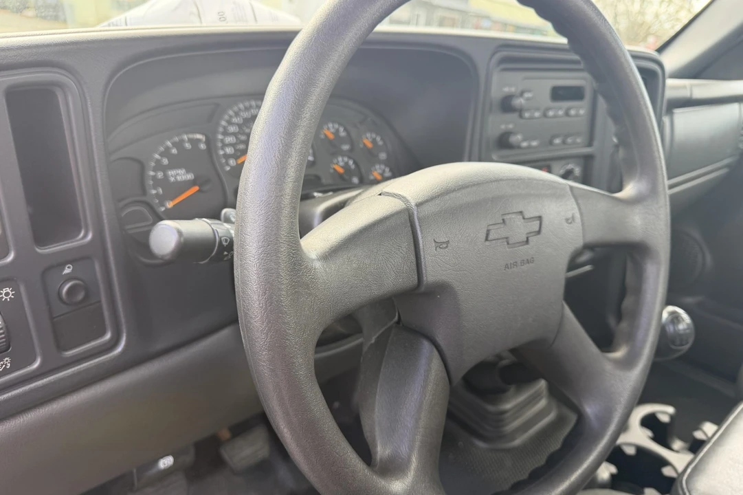 2004 Chevrolet Silverado 1st Gen - Image 5 of 7