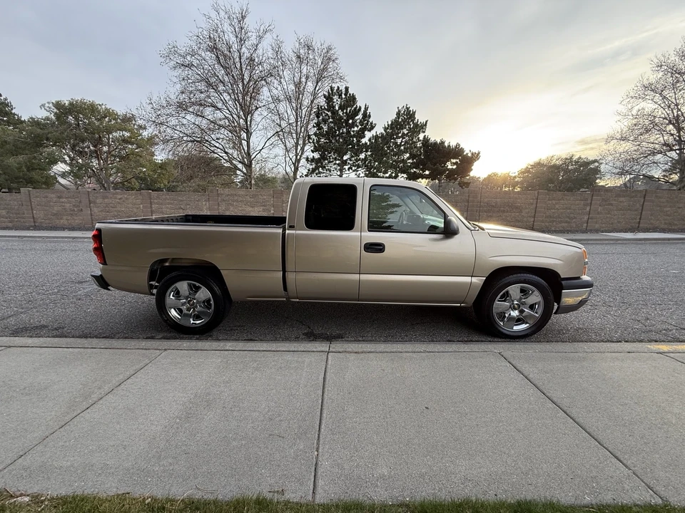 2004 Chevrolet Silverado 1st Gen - Image 6 of 21