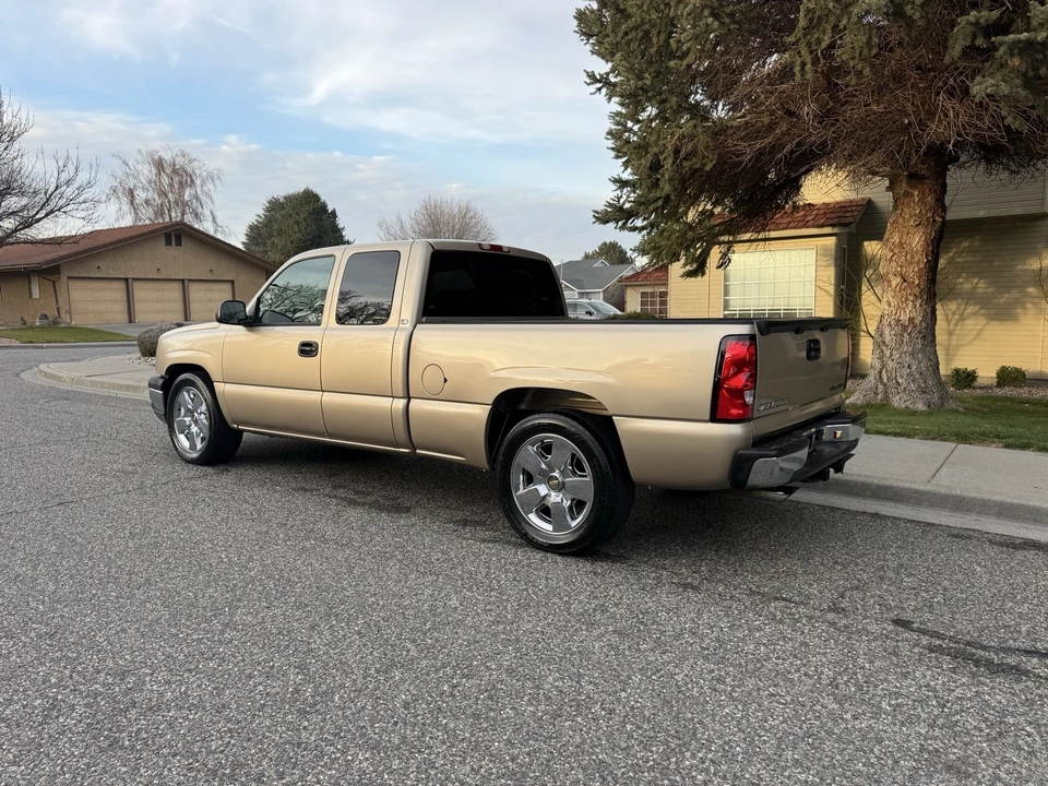 2004 Chevrolet Silverado 1st Gen - Image 3 of 21
