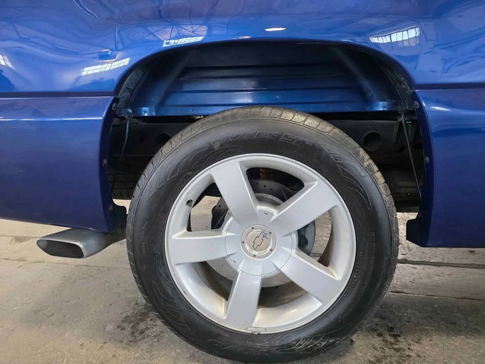 2004 Chevrolet Silverado 1st Gen - Image 16 of 21