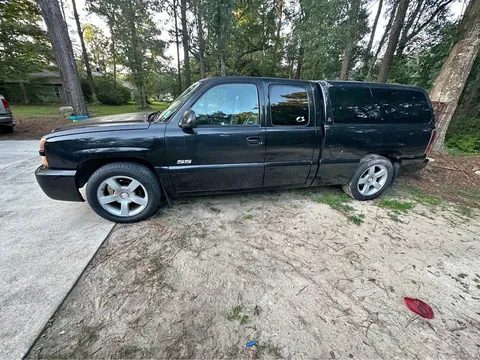 2004 Chevrolet Silverado 1500 Extended Cab SS Pickup 4D 6 1/2 ft
