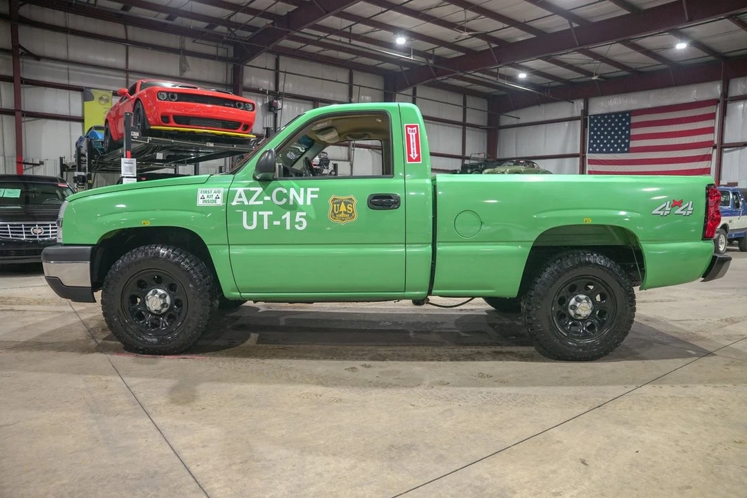 2004 Chevrolet Silverado 1st Gen - Image 4 of 21