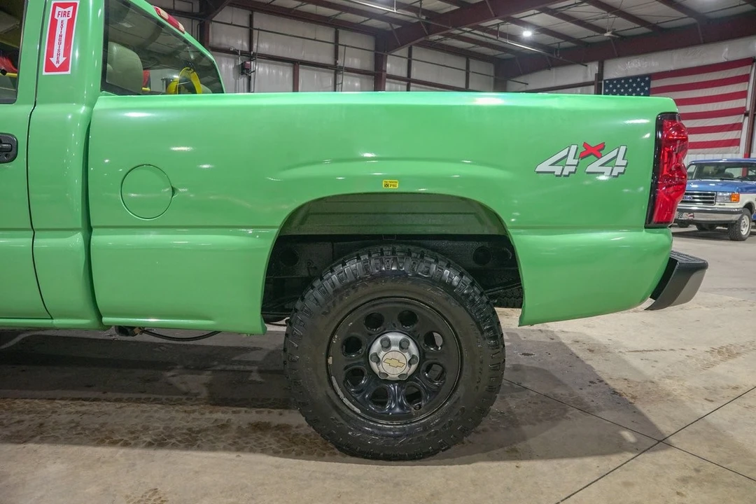 2004 Chevrolet Silverado 1st Gen - Image 5 of 21