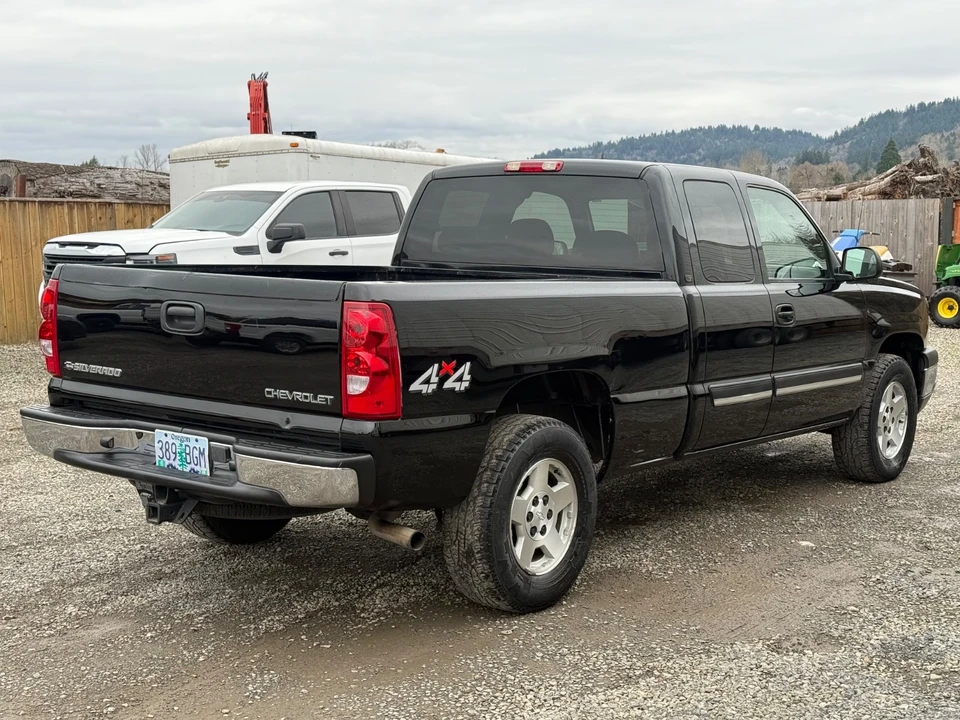 2004 Chevrolet Silverado 1st Gen - Image 5 of 18