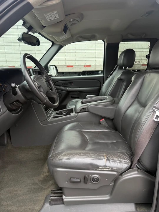 2004 Chevrolet Silverado 1st Gen - Image 10 of 18
