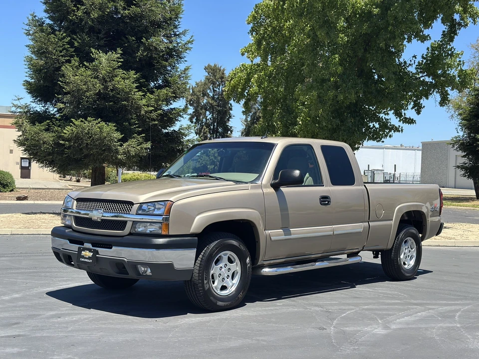 2004 Chevrolet Silverado 1st Gen - Image 5 of 31