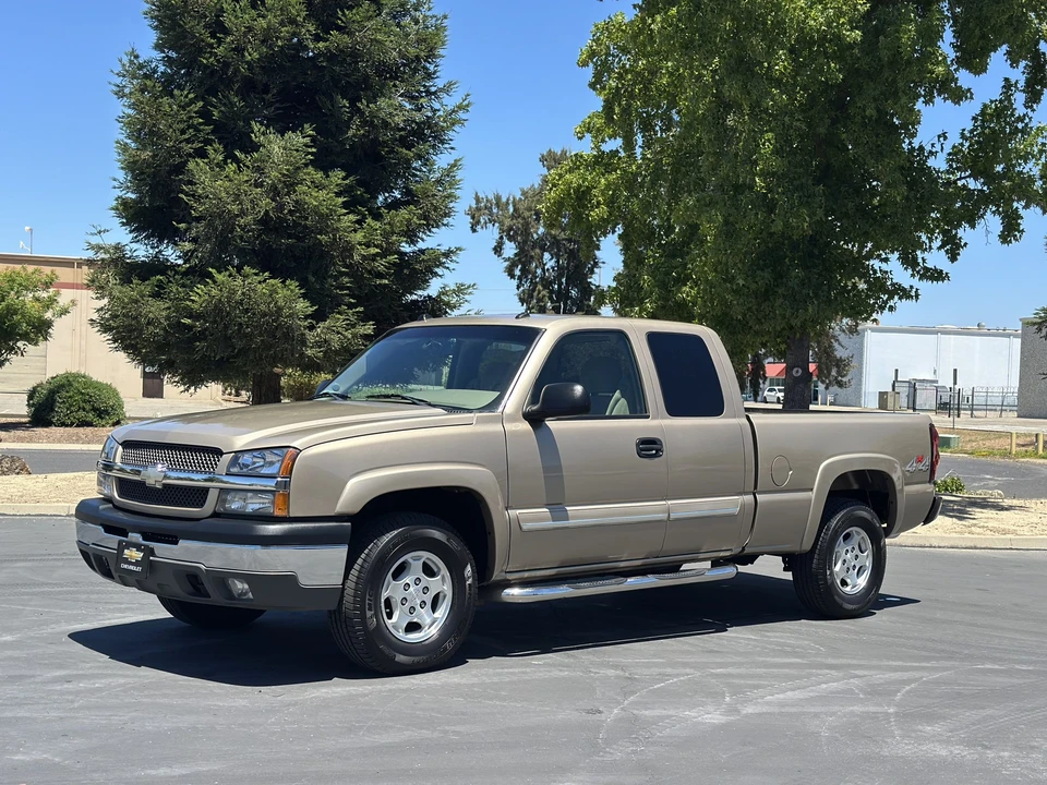 2004 Chevrolet Silverado 1st Gen - Image 6 of 31