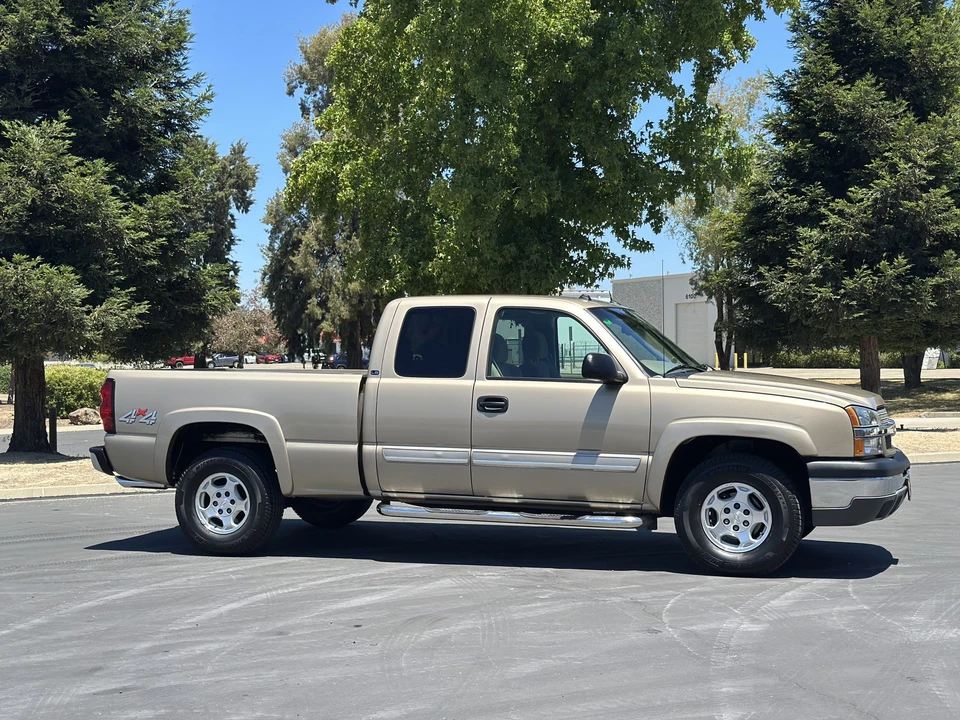 2004 Chevrolet Silverado 1st Gen - Image 13 of 31