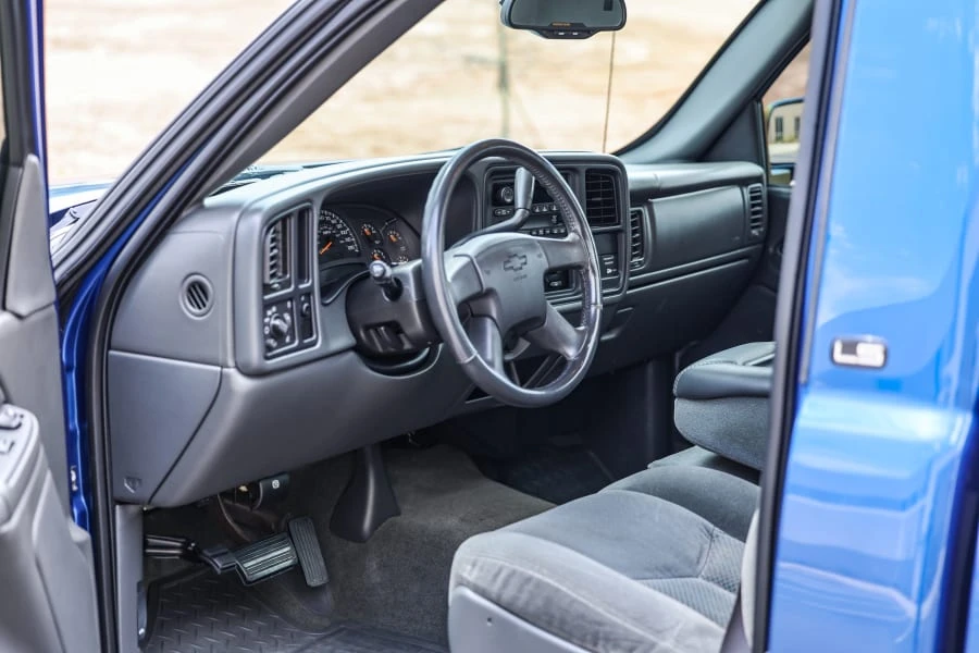 2004 Chevrolet Silverado 1st Gen - Image 14 of 31
