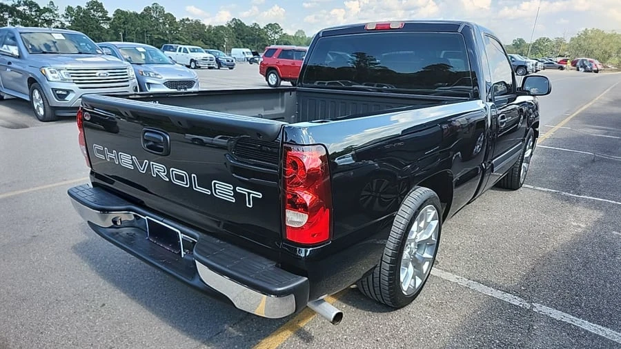 2004 Chevrolet Silverado 1st Gen - Image 5 of 14