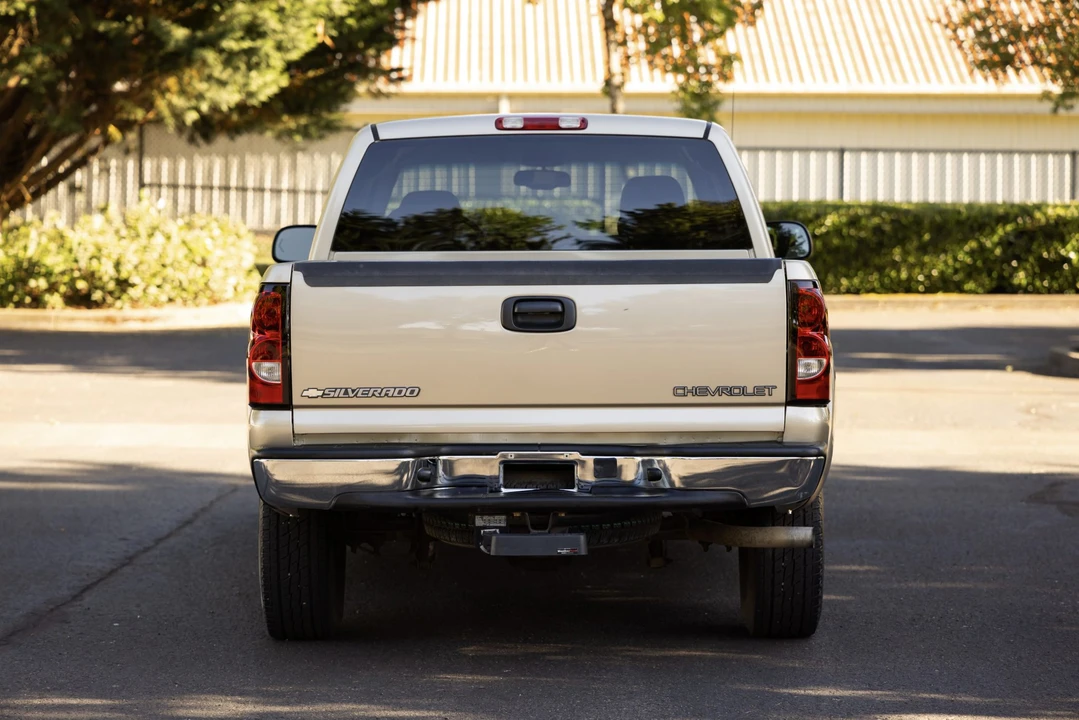 2004 Chevrolet Silverado 1st Gen - Image 9 of 31