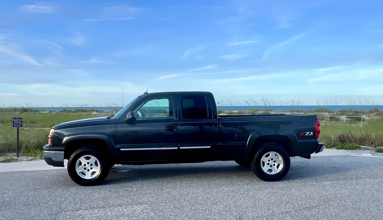 2004 Chevrolet Silverado 1st Gen - Image 19 of 31