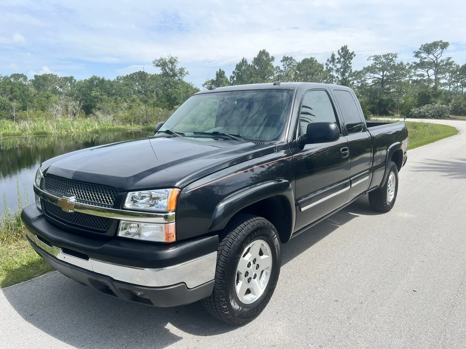 2004 Chevrolet Silverado 1st Gen - Image 5 of 31