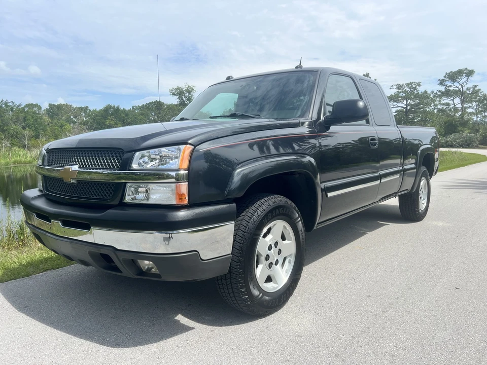 2004 Chevrolet Silverado 1st Gen - Image 4 of 31