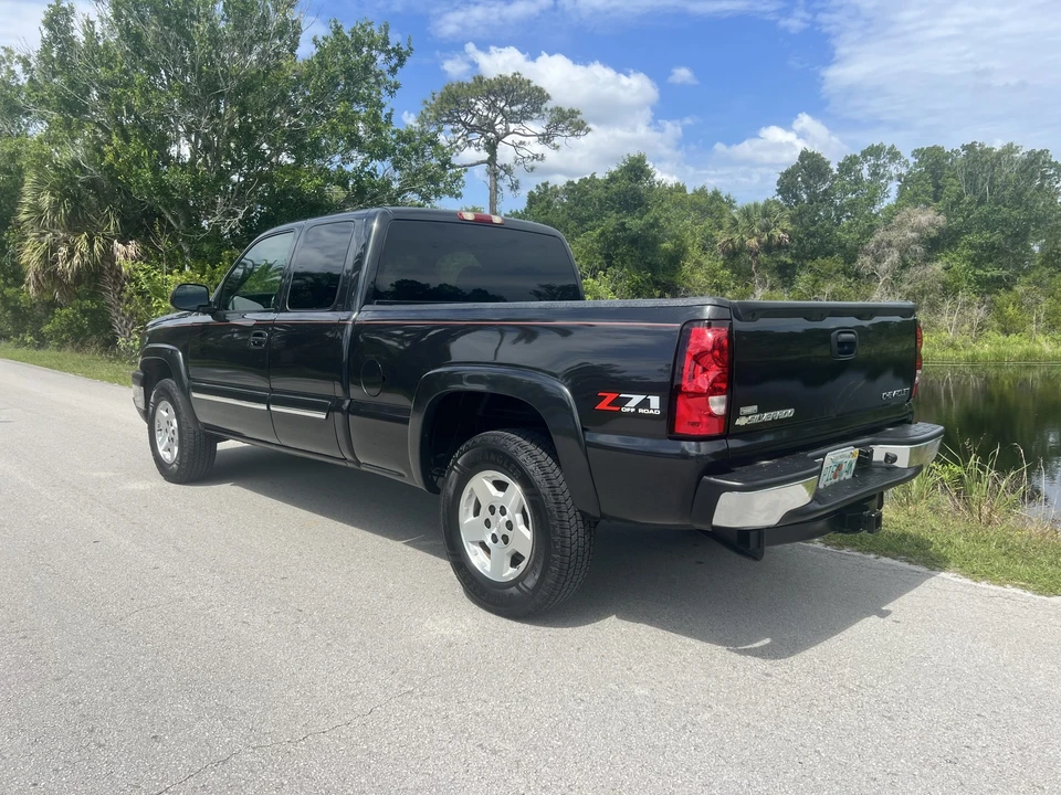 2004 Chevrolet Silverado 1st Gen - Image 14 of 31