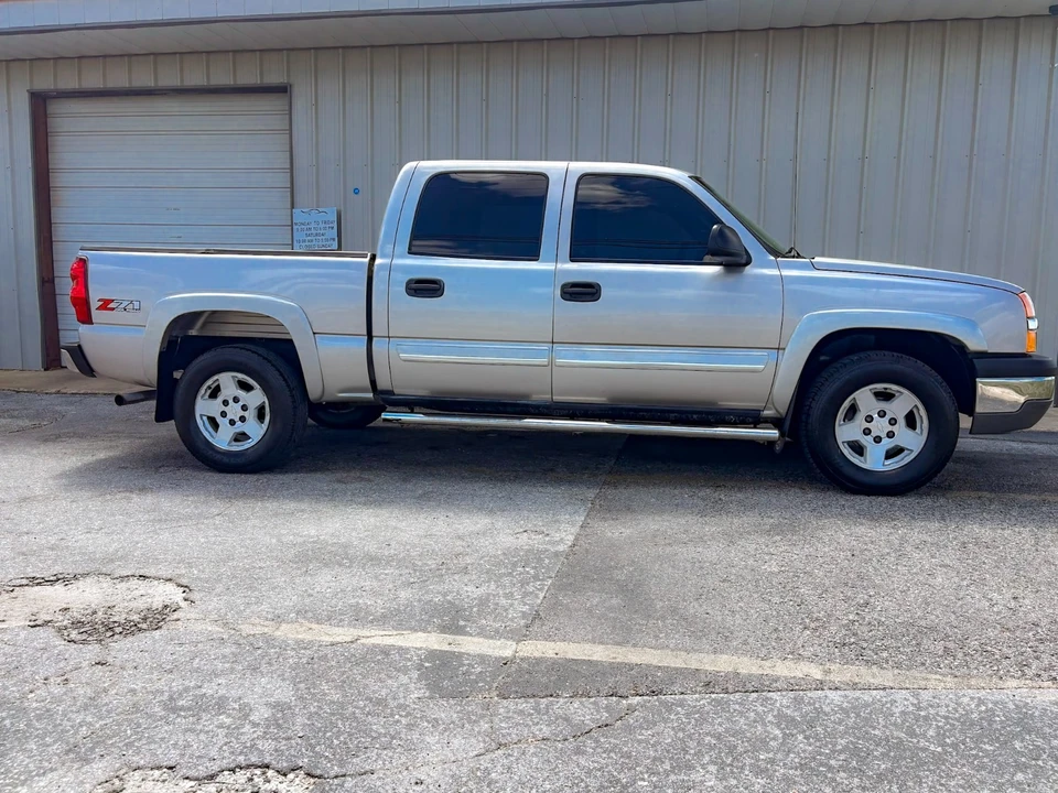 2004 Chevrolet Silverado 1st Gen - Image 19 of 21