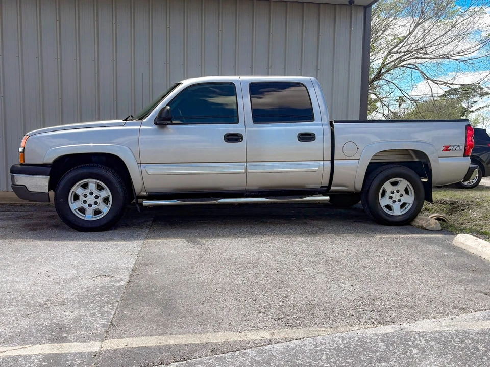 2004 Chevrolet Silverado 1st Gen - Image 7 of 21