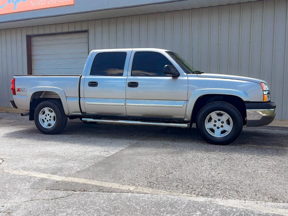 2004 Chevrolet Silverado 1st Gen - Image 18 of 21