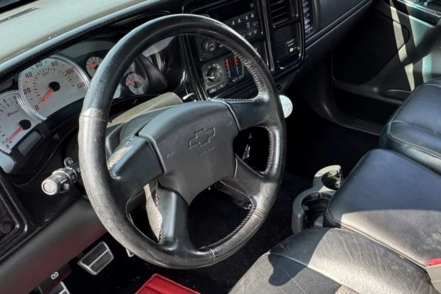 2004 Chevrolet Silverado 1st Gen - Image 5 of 8