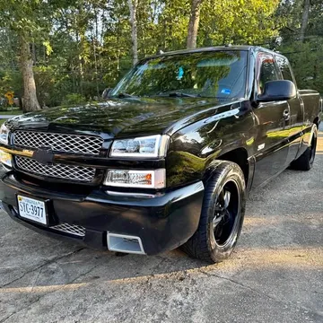 2004 Chevrolet Silverado 1500 SS Pickup 4D 6 1/2 ft