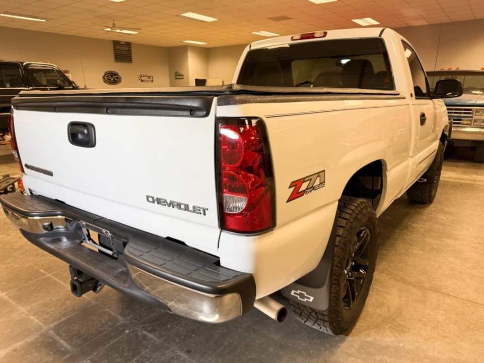 2004 Chevrolet Silverado 1st Gen - Image 6 of 19