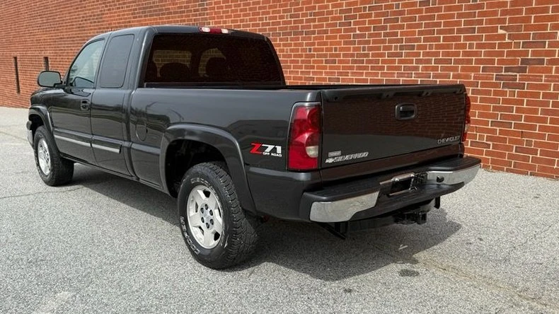 2004 Chevrolet Silverado 1st Gen - Image 6 of 27