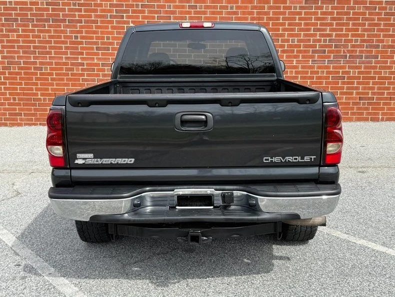 2004 Chevrolet Silverado 1st Gen - Image 4 of 27