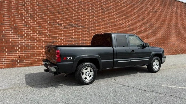 2004 Chevrolet Silverado 1st Gen - Image 3 of 27