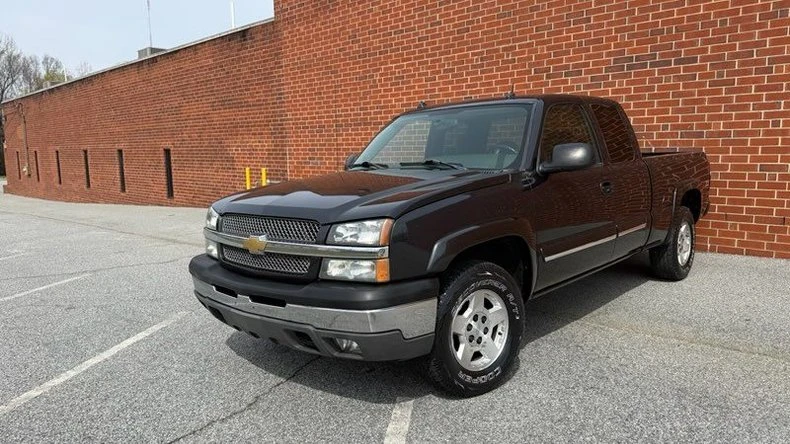 2004 Chevrolet Silverado 1st Gen - Image 8 of 27