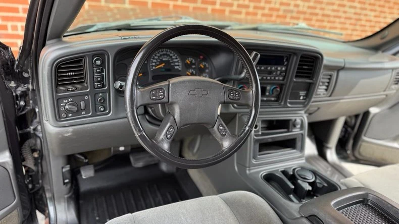 2004 Chevrolet Silverado 1st Gen - Image 15 of 27