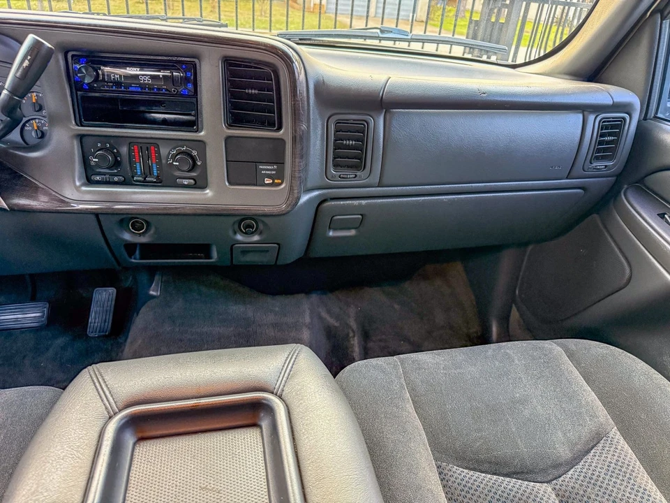 2004 Chevrolet Silverado 1st Gen - Image 12 of 12