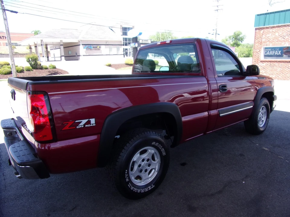 2004 Chevrolet Silverado 1st Gen - Image 9 of 31
