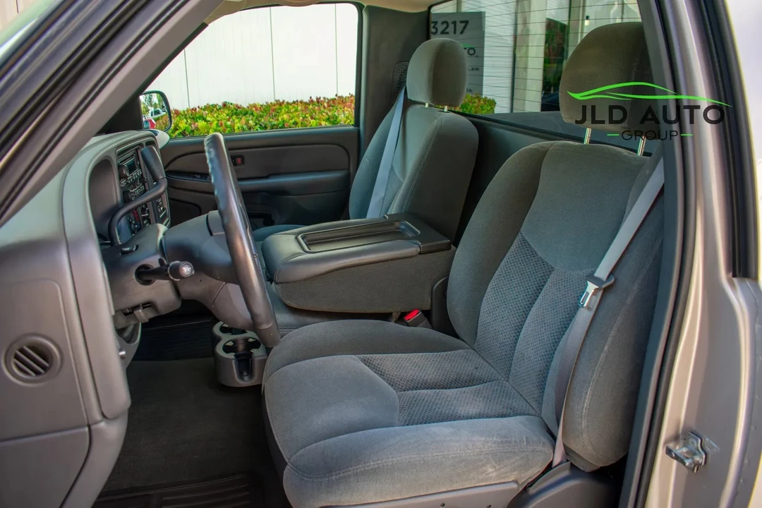 2004 Chevrolet Silverado 1st Gen - Image 7 of 31