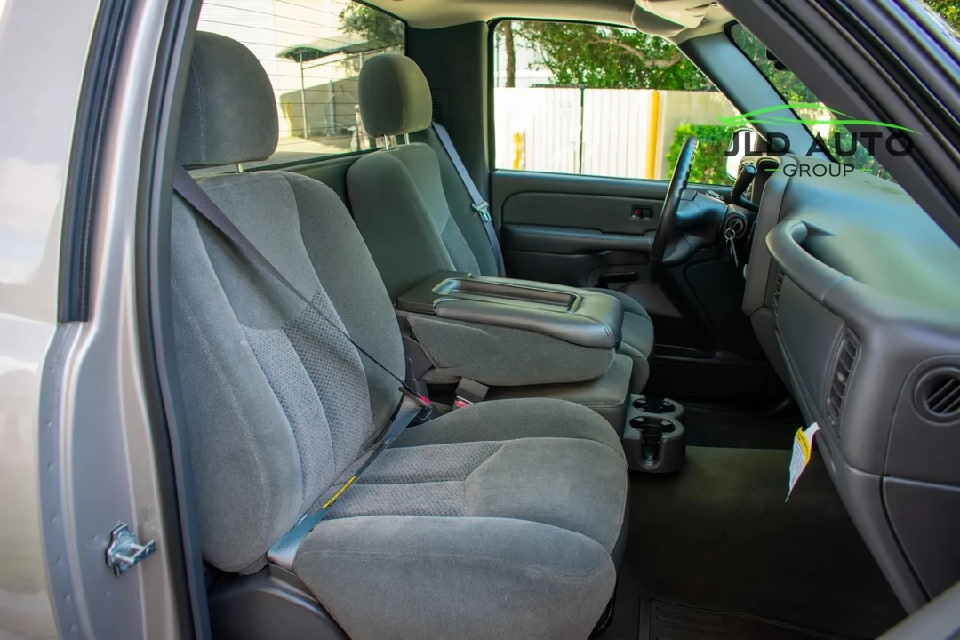 2004 Chevrolet Silverado 1st Gen - Image 9 of 31